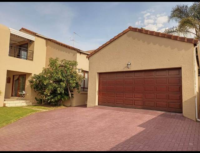 3 BEDROOM HOUSE FOR SALE IN BRYANSTON